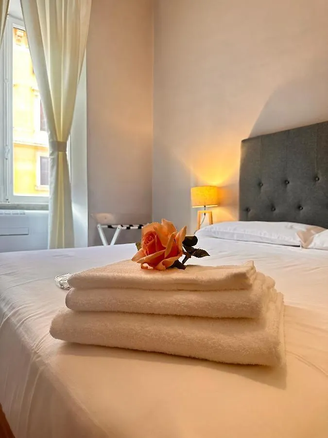 Lounge Apartment - University Roma