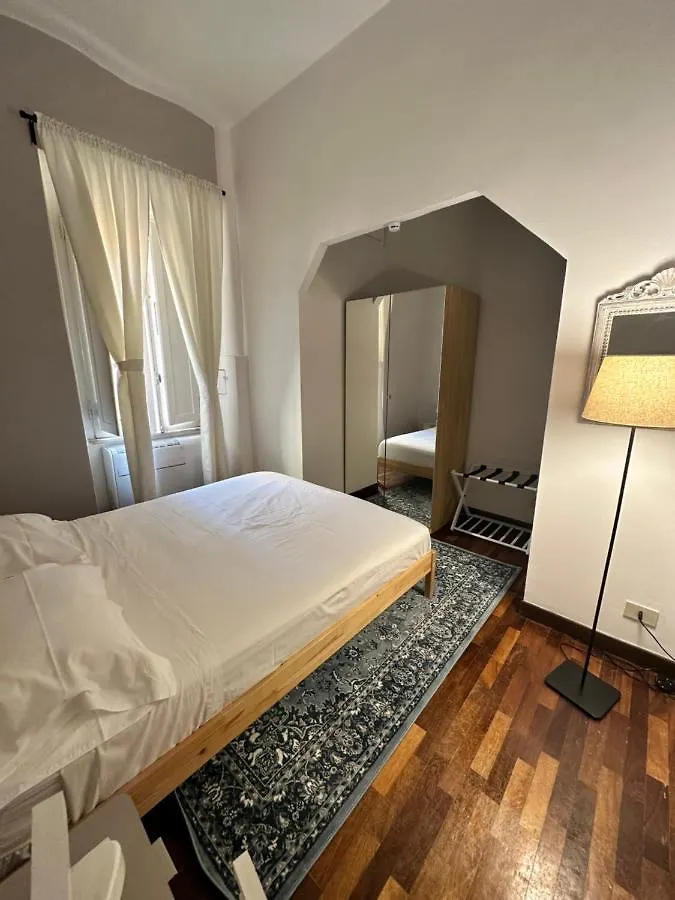 Lounge Apartment - University Rome Italy